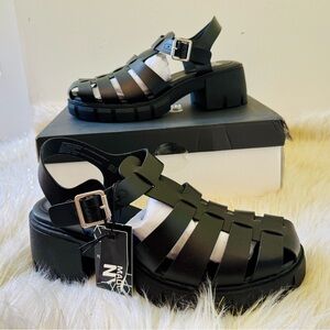 Madden NYC Black Fisherman Block Heel Sandals Size 10 NWT